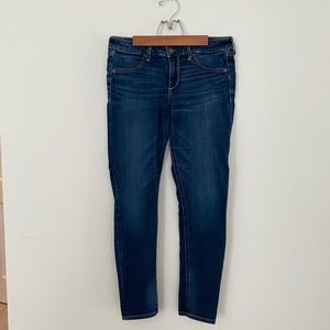 Abercrombie and Fitch 4S Jeans